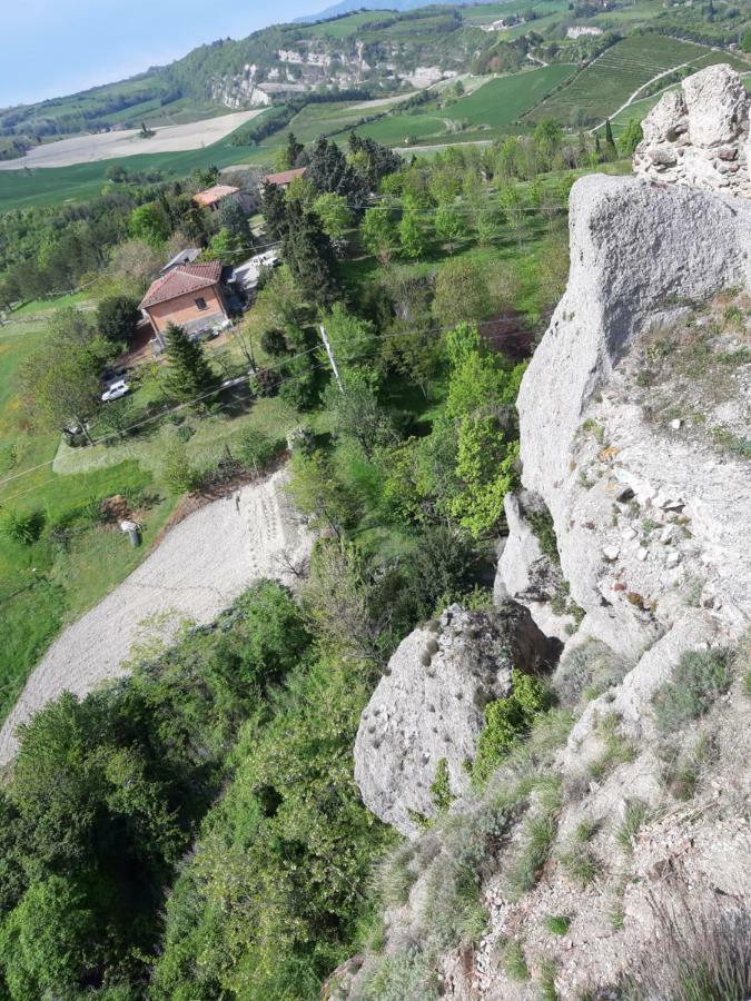 شقة Bella Vista Tossignano المظهر الخارجي الصورة